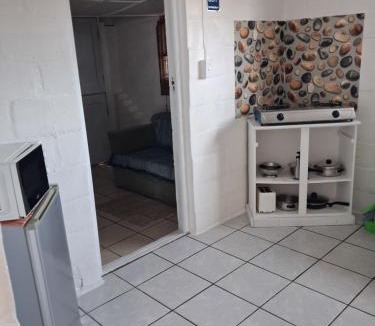 Sandbaai Apartment | Self Catering garden flat unit7 , Sandbaai