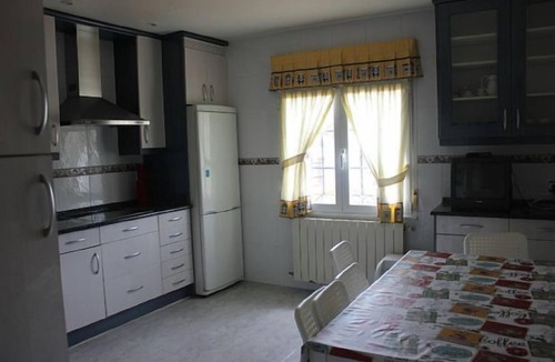 Anguix Cottage | Self catering La Verde Villa for 11 people