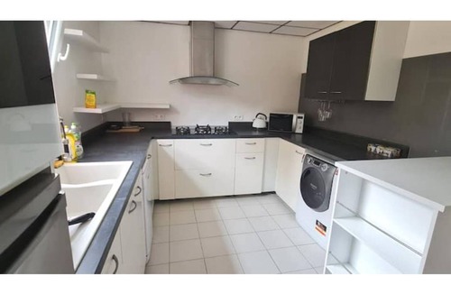 La Balme-de-Sillingy Apartment | Self-contained apartment in detached house near Annecy