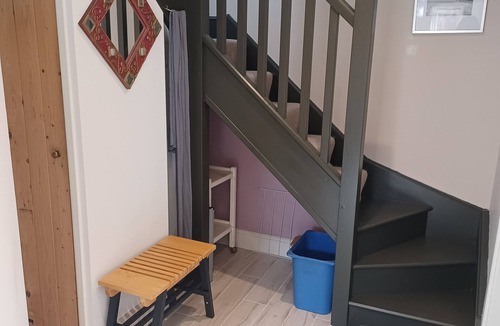 Crewkerne Apartment | Self-contained 1 double bedroom annex in Crewkerne