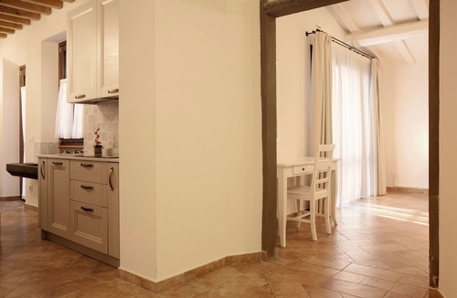 Quarrata Apartment | Self-contained apartment with independent access in Farmhouse.