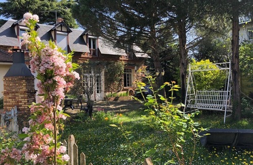 Draveil Apartment | Self-contained apartment in a charming house not far from Paris