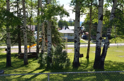 Brule House | Self Contained Mountain Escape in Jasper Alberta Area