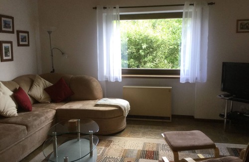 Koppelberg Apartment | Self-contained holiday flat with garden access and views of the Mosel vineyards