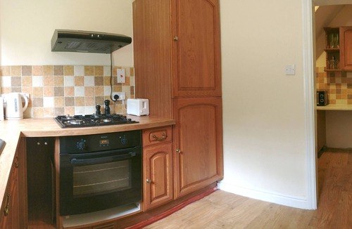 Bromyard Apartment | Self contained ground floor flat in peaceful location, excellent views and walks