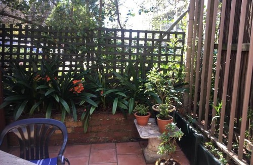 Newlands Apartment | Self-contained, secure, well equipped, Wifi, cottage Newlands