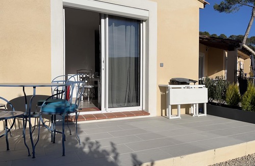 Le Thoronet Apartment | Self-contained studio with swimming pool between the sea, the Gorges du Verdon and the lakes