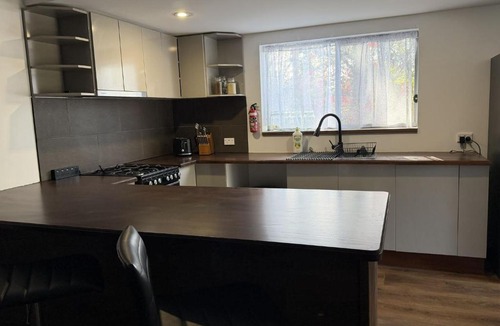Eagleby Apartment | Self-Contained Studio