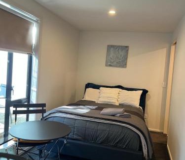 Hanmer Springs House | Self-contained Tiny Sleepout in Hamner