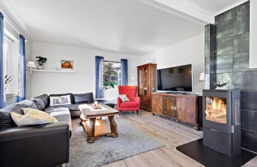 Flakstad House | Selmas hus