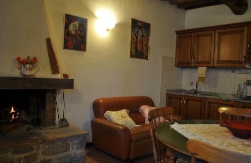Caprese Michelangelo House | Selvadonica