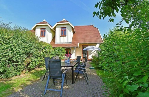 Ostseebad Wustrow House | Semi-detached house Küstenhof 5b in the Baltic seaside resort of Wustrow