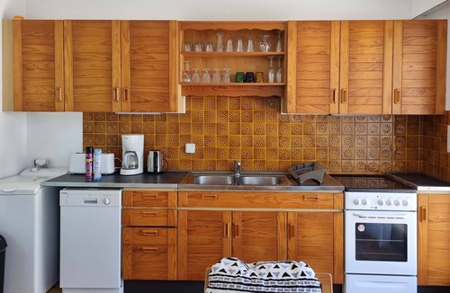 Mimizan Villa | Semi-detached house ideally situated on the banks of the Courant