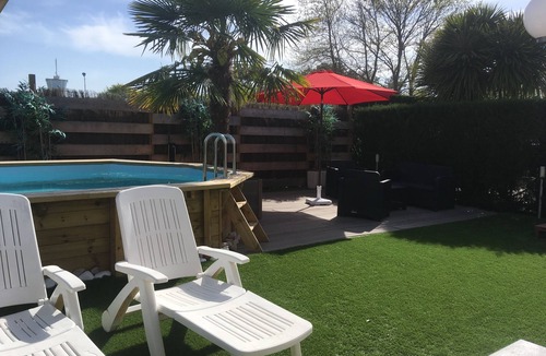 Ares House | SEMI-DETACHED HOUSE QUIET HOUSING, SPA AND POOL