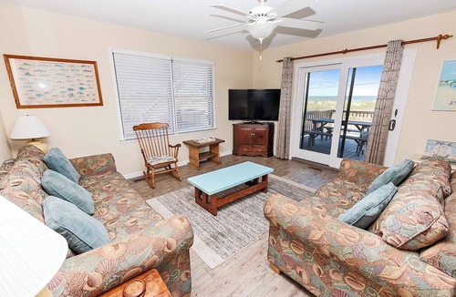 Colington House | Semi-Oceanfront, Ocean Views, 200 ft to Beach access, Dogs Welcome, KD242, Fitzs Wave Watcher