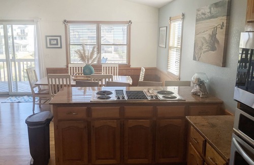 Kill Devil Hills Cottage | Semi-Oceanfront Gem in the Heart of KDH - Steps to Beach, Dining & Dog Friendly!