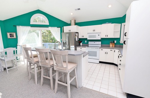 Monteray Shores House | Semi-Soundfront, Private Pool, Hot Tub, Gas grill, MS9, Mango Manor