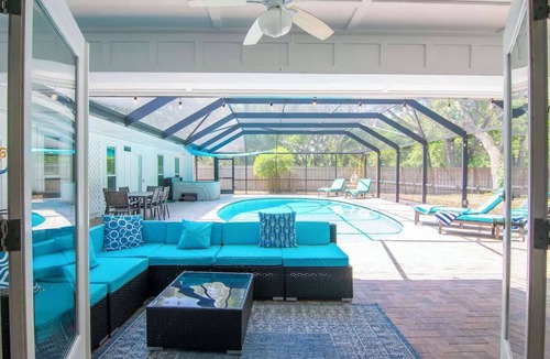Seminole House | Seminole Manor