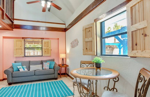 Seminole Cottage | Seminole Oasis w/ Shared Pool, Grill & Patio!