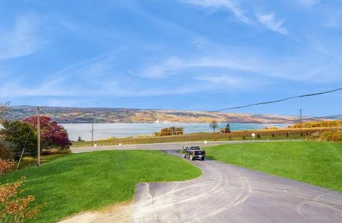 Burdett House | Seneca Overlook Getaway