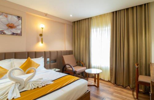 Thalassery Hotel | Senora Suites