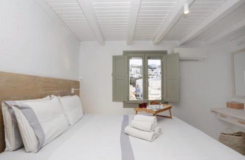 Mykonos Town Villa | Sensation three level villa in mykonos town