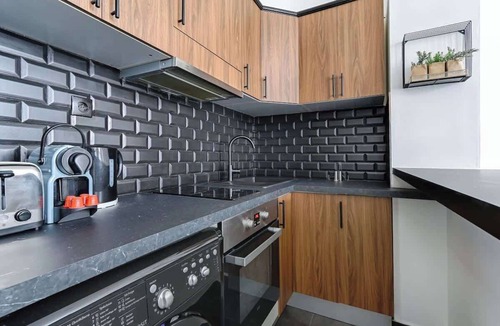 Strasbourg -Saint-Denis Apartment | Sentier Historical Center Charming Apartment 6P