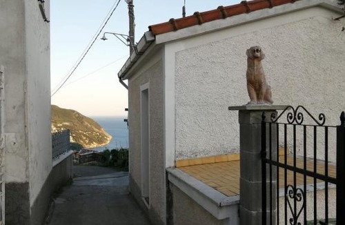 Crova House | Sentieri sul Mare