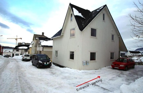 Harstad Apartment | Sentral leilighet med 3 soverom