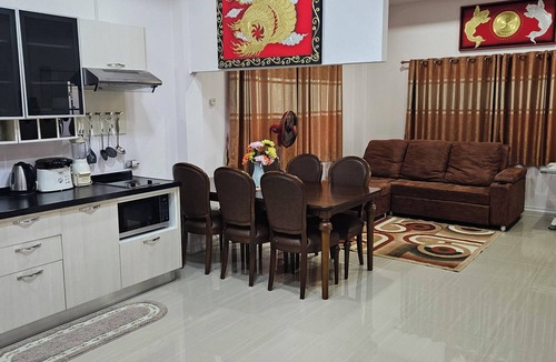 San Sai Villa | Separate 1Bed 1 Bath luxurious 80 sm house . Swimming pool, gym and sauna.