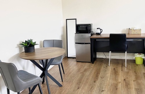 Monterey Park House | Separate Private Access Big Master Suite