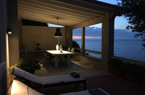 Procchio Villa | SEPTEMBER'S LAST SECOND DEAL IN AN ELBA'S SEA VIEW ASTONISH VILLA