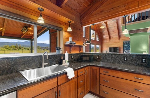Sequim House | Sequoia Grove | 5-Acre Farm & Mountain Views