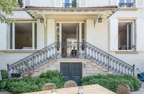 Beauregard Villa | Séquoia - Newly refurbished mansion by the river with pool and garden