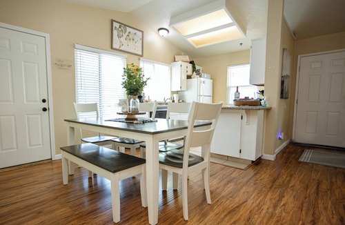 Three Rivers House | Sequoia Retreat Near Park Entrance Walk to Dining BBQ Private Yard