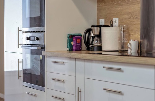 Saint-Etienne-du-Rouvray Apartment | SER LOFT 8 : Grand appartement 12 chambres idéal groupes, pros et familles