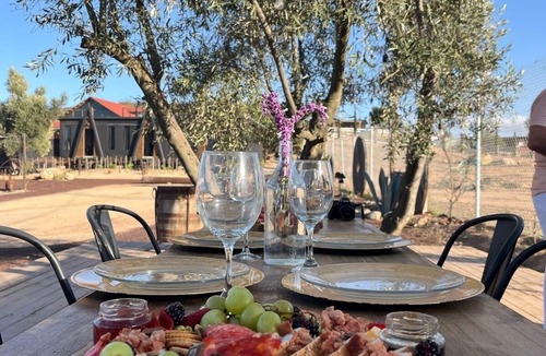 Valle de Guadalupe Cabin | Serene 1-bedroom cabin with AC in charming Chula Vista