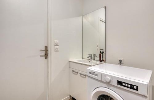 Saint-Etienne-du-Rouvray Apartment | SER2 studio avec WIFI et Parking