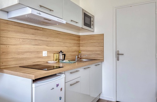 Saint-Etienne-du-Rouvray Apartment | SER4 studio avec WIFI proche Rouen