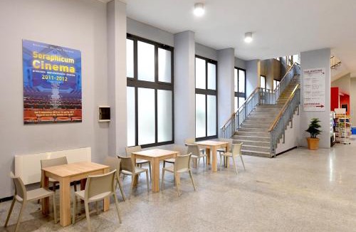 Quartiere XX Ardeatino Hotel | Serafico Guesthouse