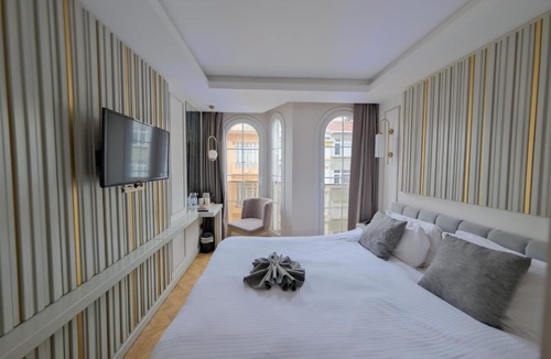 Beyazit Hotel | Serai Hotel