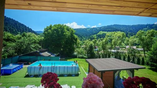 Brosteni Hotel | Serbeca