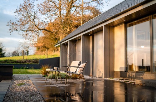 Cardigan Villa | Seren Manor - Five Bedroom Villa, Sleeps 10