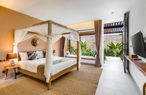 Pejeng Kawan Villa | Serena 12 BR Private Pool View With Rice Field View