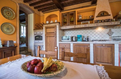 San Ginese House | Serena, private pool & WiFi. Walk to restaurant.