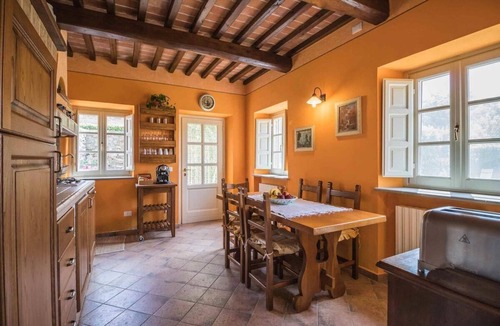San Ginese House | Serena, private pool & WiFi. Walk to restaurant.
