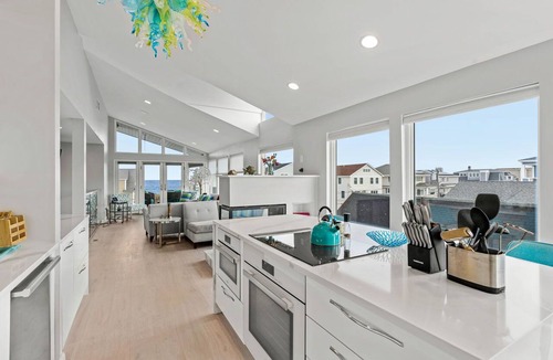 Salisbury Condo | Serendipity Beach Retreat | Penthouse | Ocean View