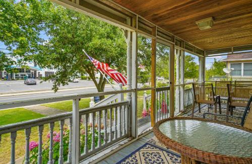 Chincoteague House | Serendipity - On main Street with screened porch!