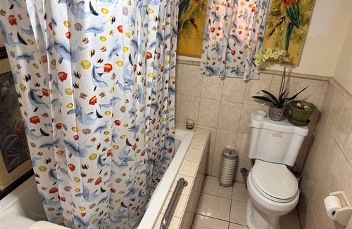 East New York Apartment | Serene 1-bedroom studio in Brooklyn perfect for your getaway