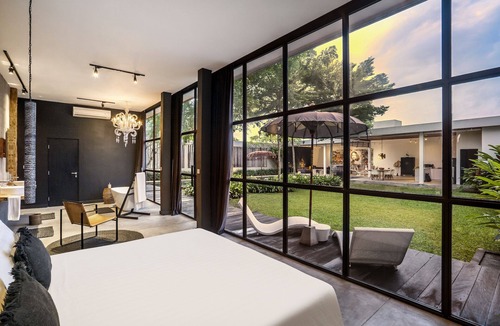 Singakerta Villa | Serene 2 BR Villa with Garden and Pool View
